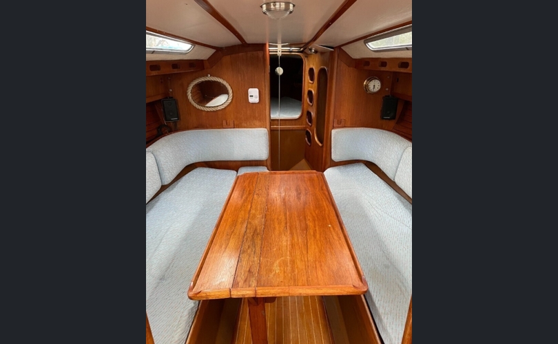 Helmsman Lady-kuva-6